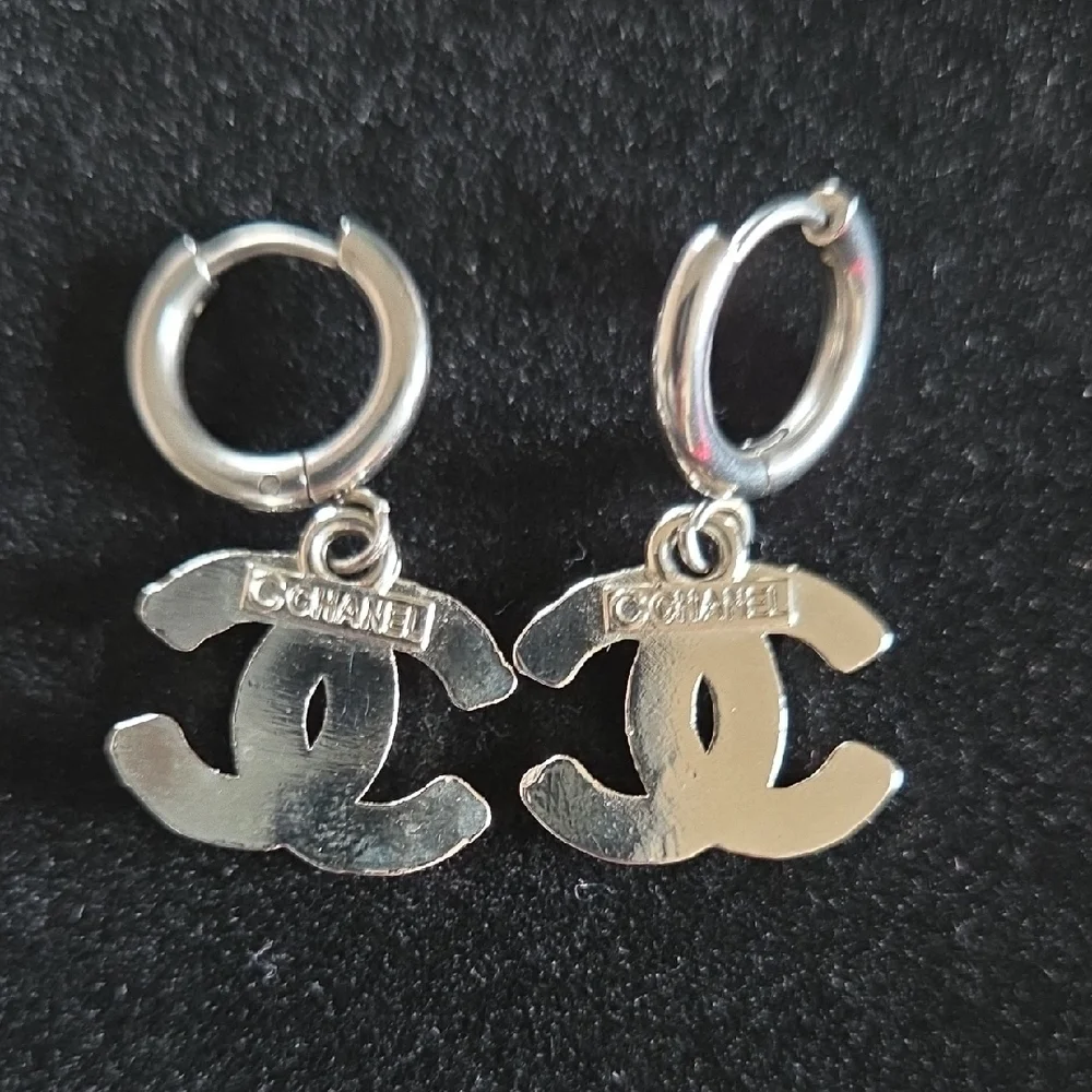 TOKA B Silver Earrings with Pearl Accents - Picture 8 of 8